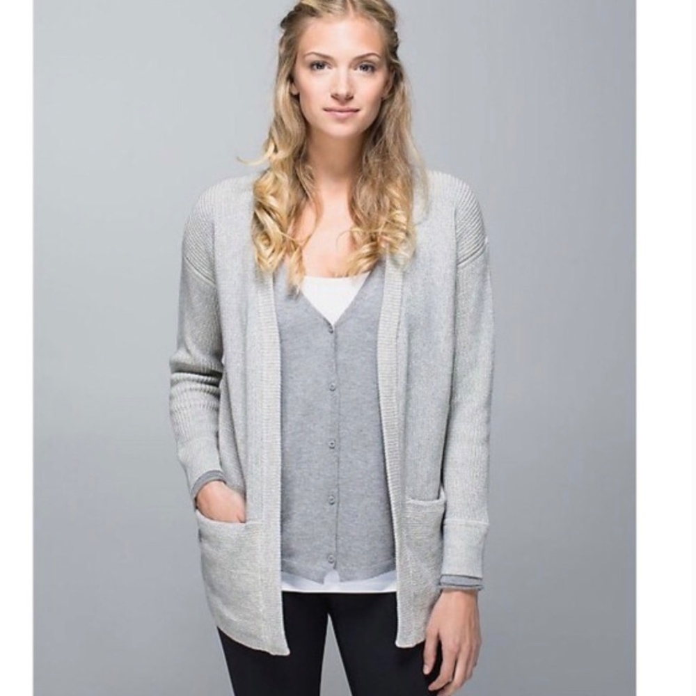 Lululemon layered cardigan in gray Sz L